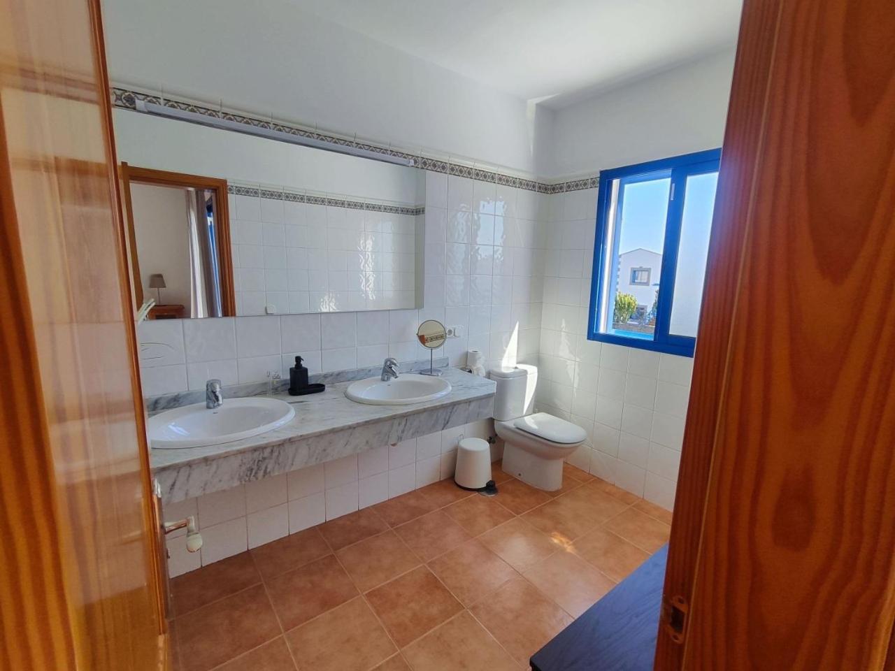 Villa Valperal, Piscina Climatizada Aire Acondicionado Posicion Estrategica!! Плая Бланка Екстериор снимка